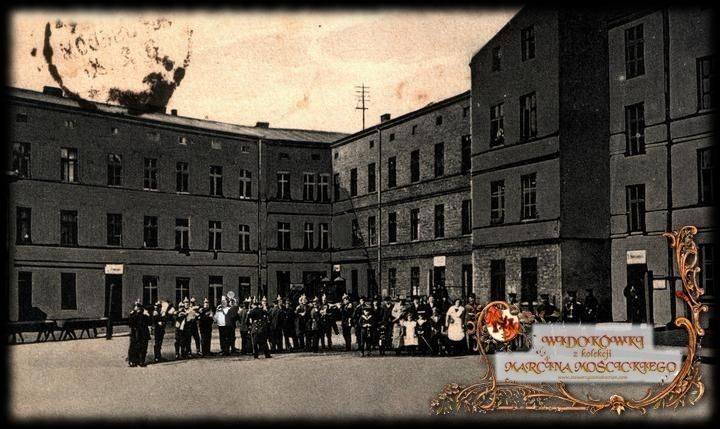 Inowrocław ul.Dworcowa<br>Tzw. białe koszary - 1915 rok